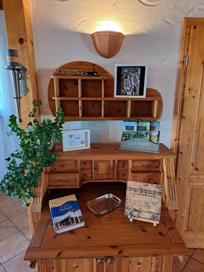 Steewer Landhaus Gemuetliche Ferienwohnung Bis 6 Pers In Ruhiger Ortsrandlage Stebach Buitenkant foto