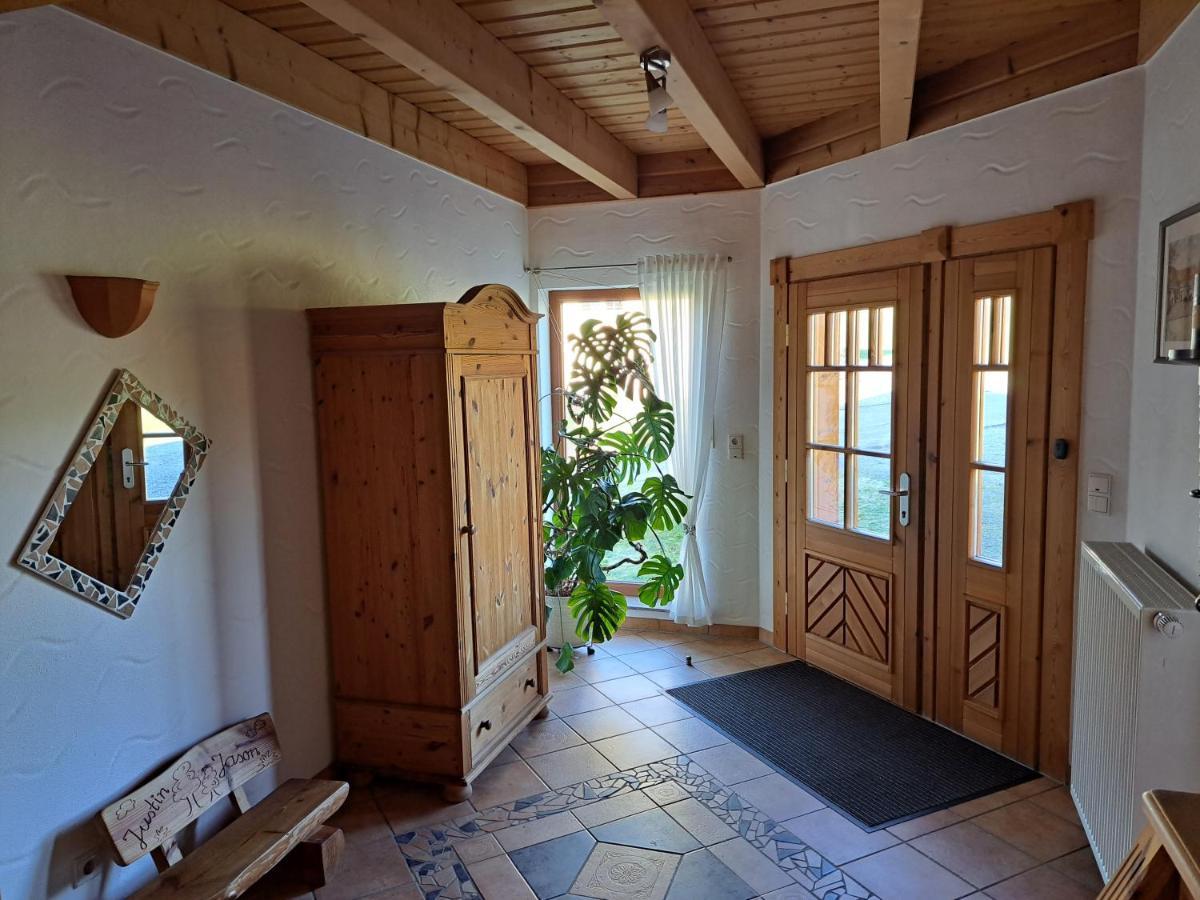 Steewer Landhaus Gemuetliche Ferienwohnung Bis 6 Pers In Ruhiger Ortsrandlage Stebach Buitenkant foto