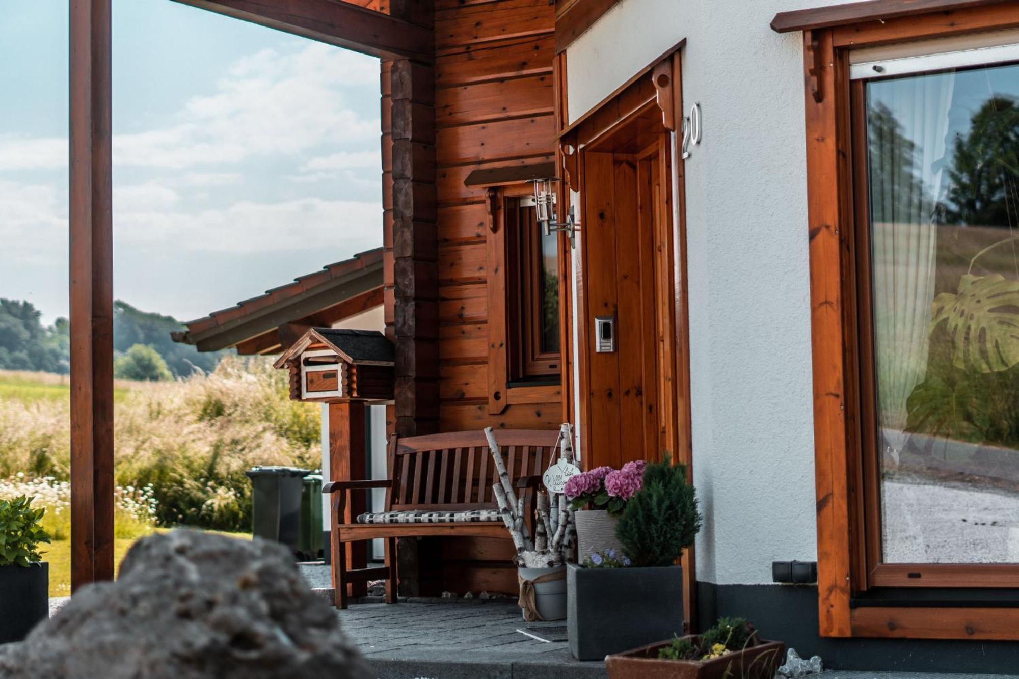 Steewer Landhaus Gemuetliche Ferienwohnung Bis 6 Pers In Ruhiger Ortsrandlage Stebach Buitenkant foto