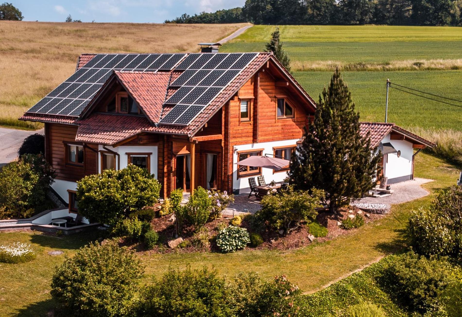 Steewer Landhaus Gemuetliche Ferienwohnung Bis 6 Pers In Ruhiger Ortsrandlage Stebach Buitenkant foto